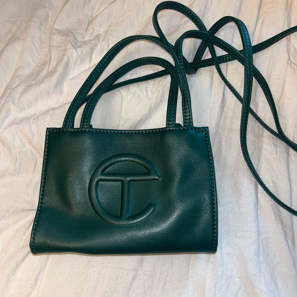 small olive green telfar 🍀